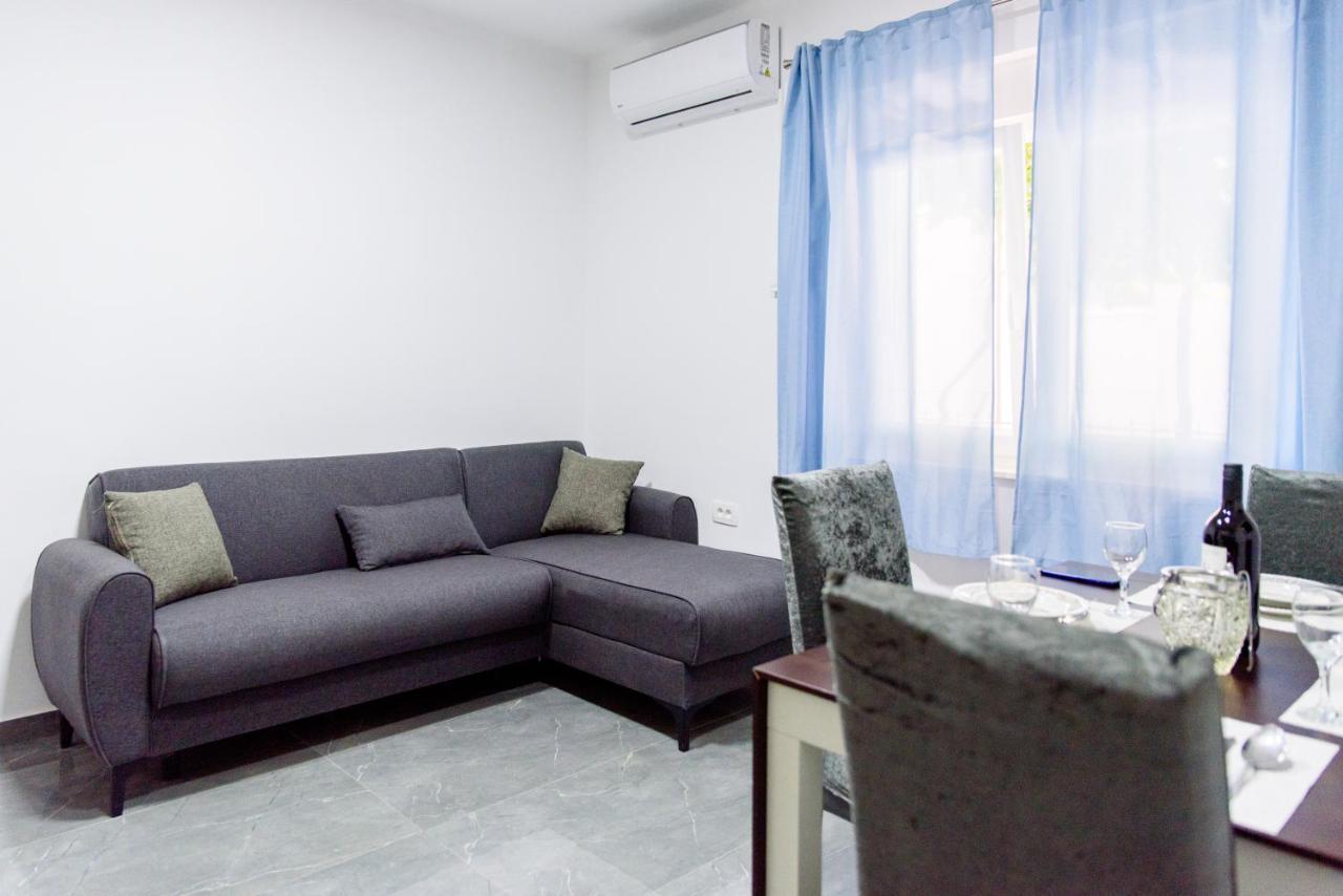 Apartman Lu Jesenice  Extérieur photo